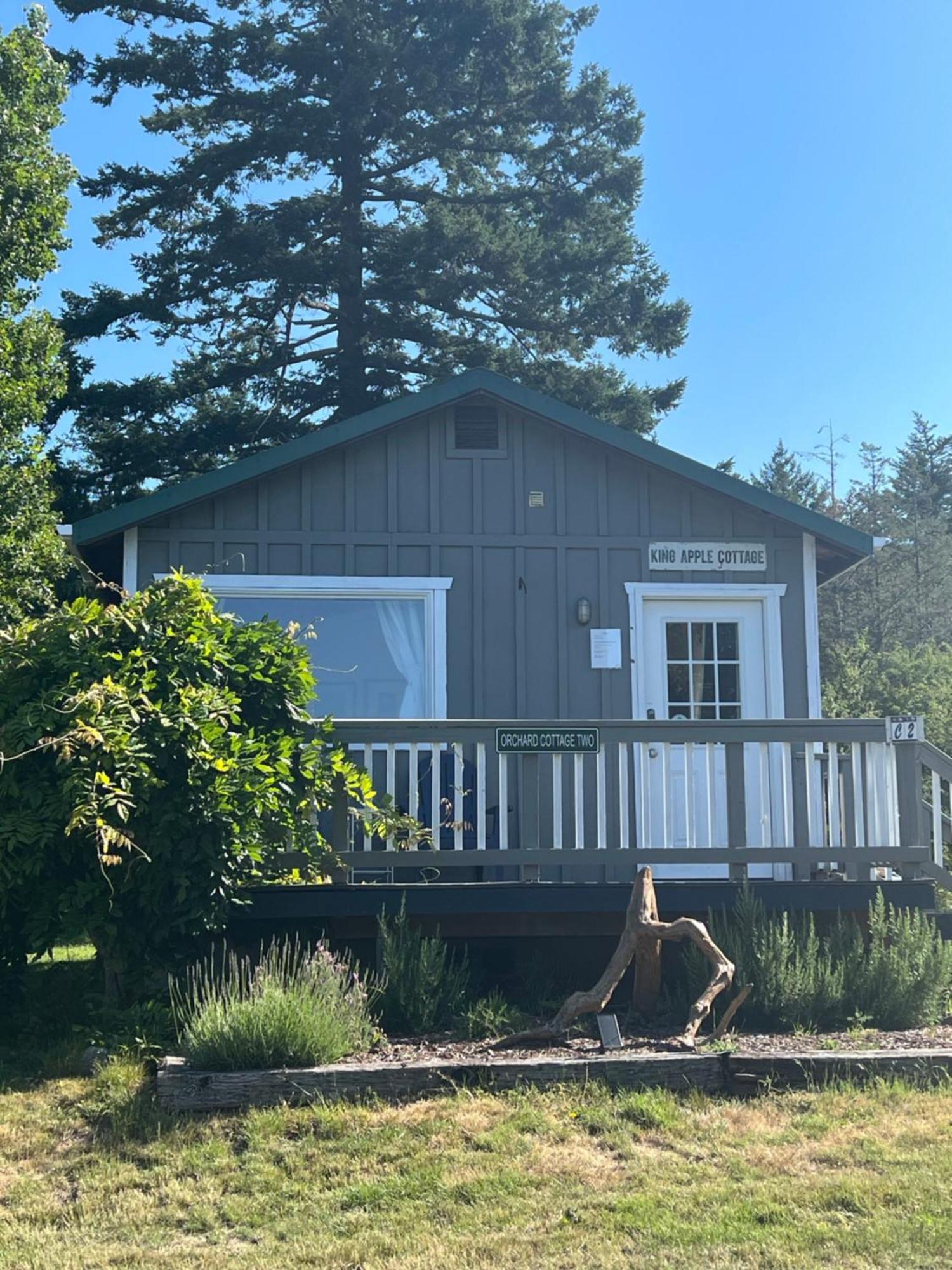 Deer Harbor Inn Exterior photo