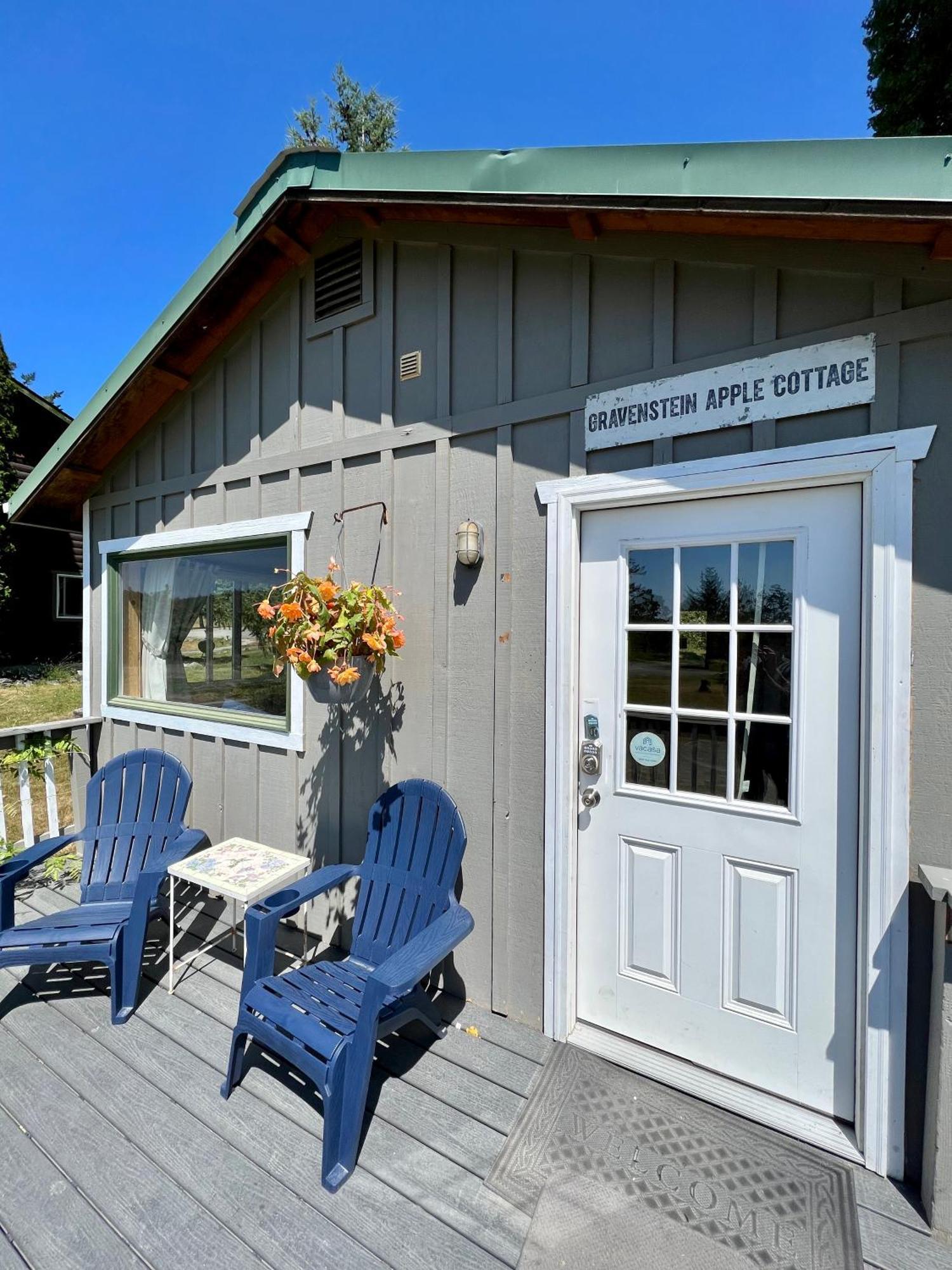 Deer Harbor Inn Exterior photo